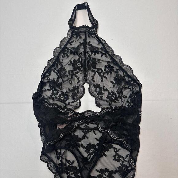 Victorias Secret Bundle  Size Medium Black With Pink Poka Dot With V Embroidered - Picture 6 of 8